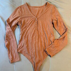 Abercrombie & Fitch Bodysuit Medium peach